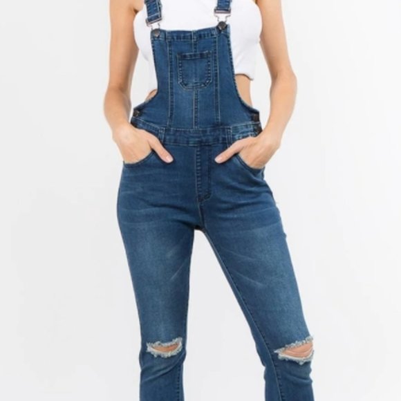 Fashioned for U - Picture 11 of 16